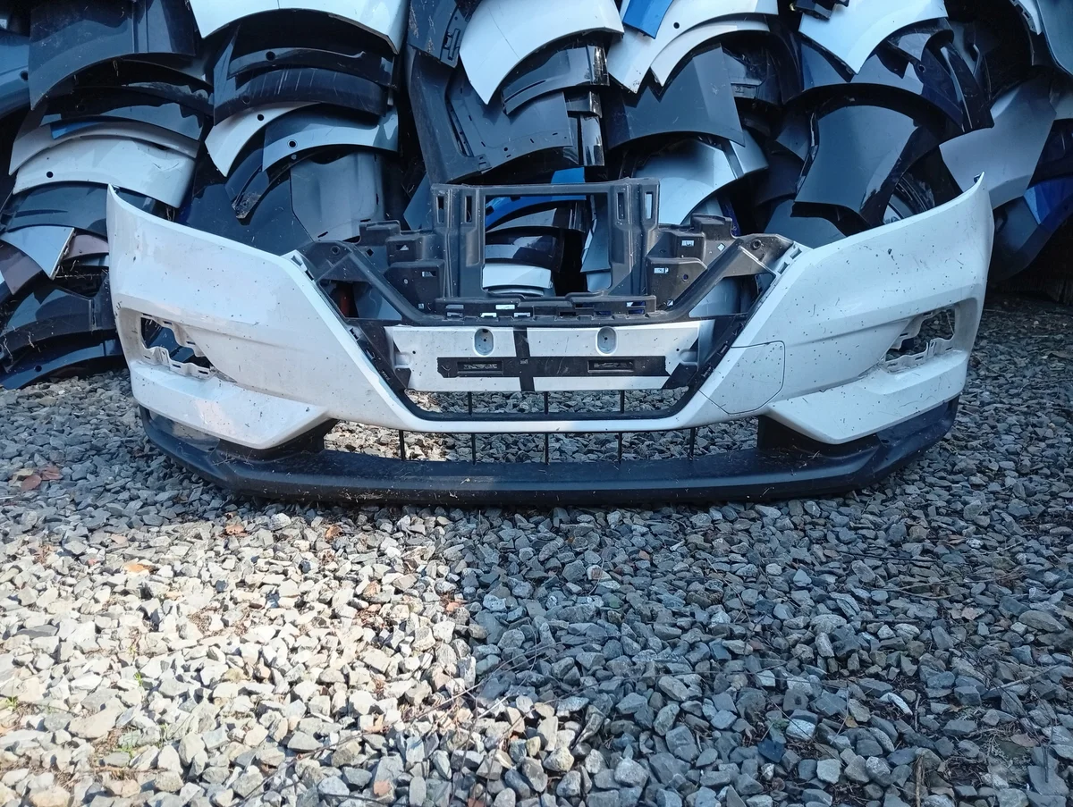 Para-choques Nissan Qashqai II Usado