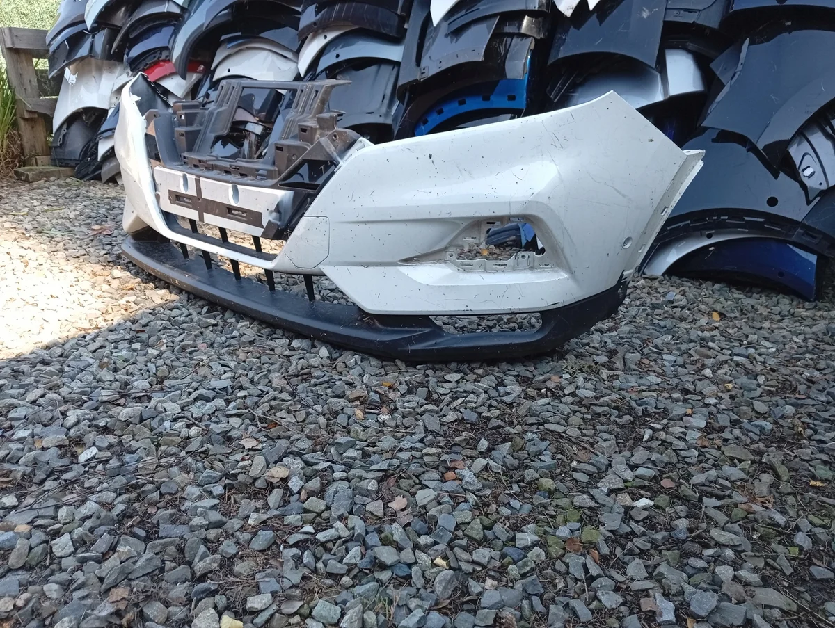 Stoßstange vorne Nissan Qashqai II LIFT image 3