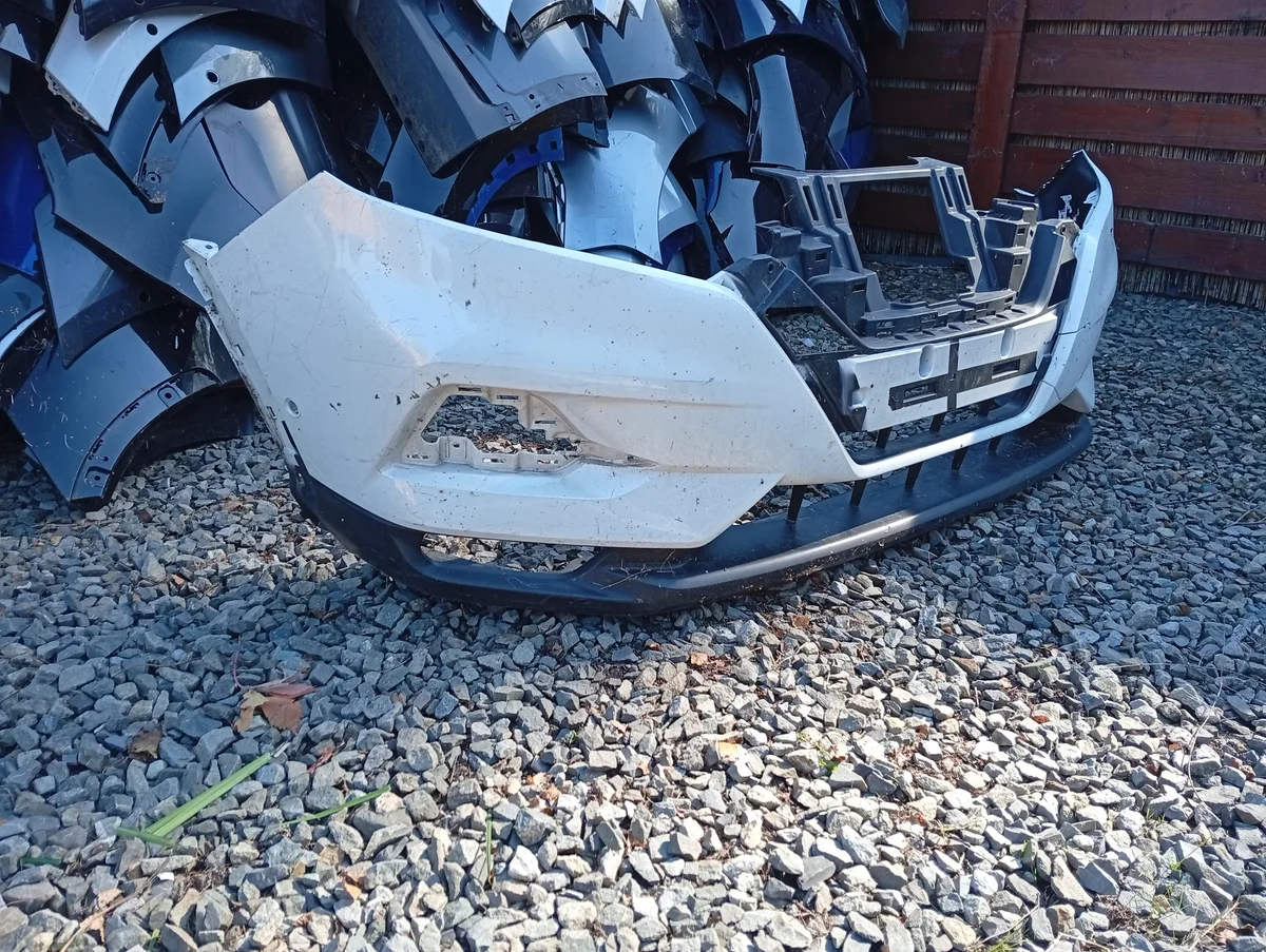 Stoßstange vorne Nissan Qashqai II LIFT image 4