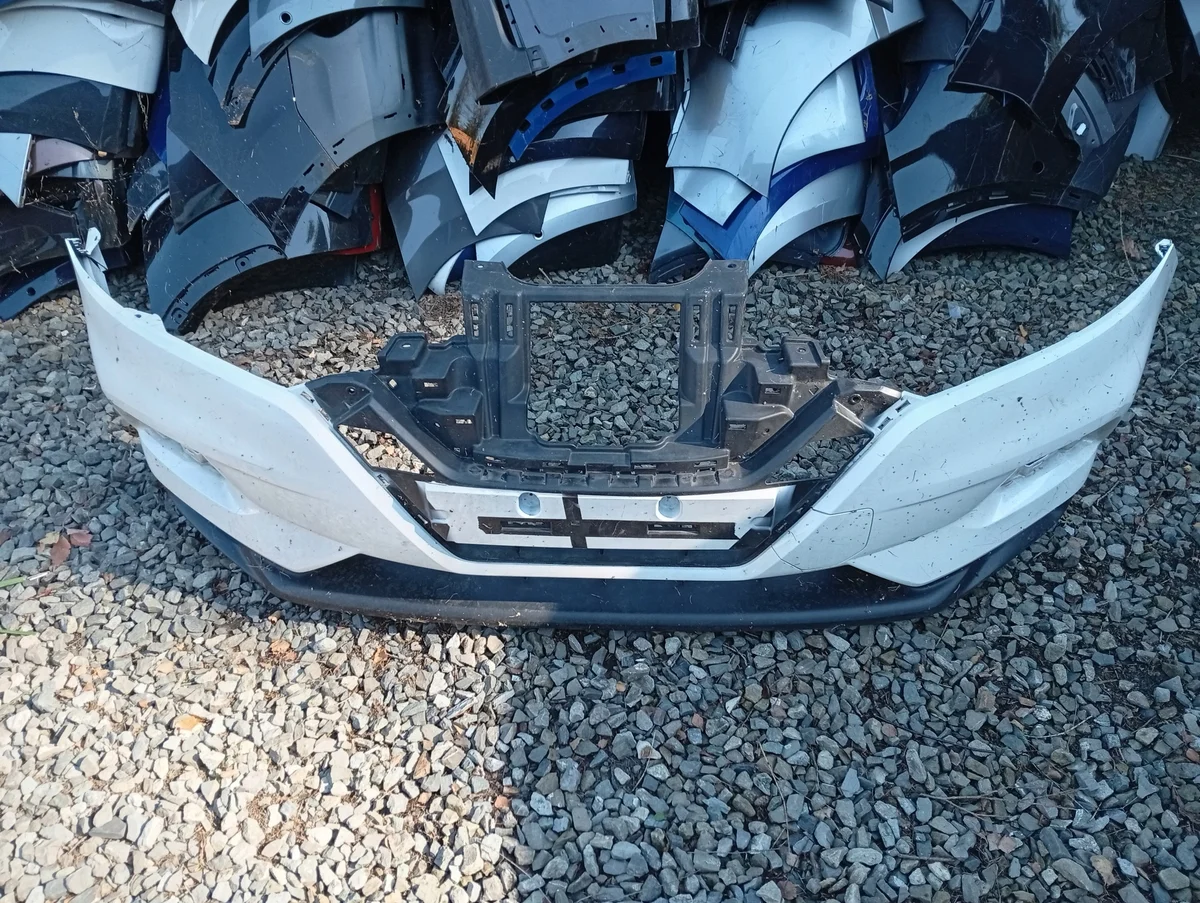 Stoßstange vorne Nissan Qashqai II LIFT image 5