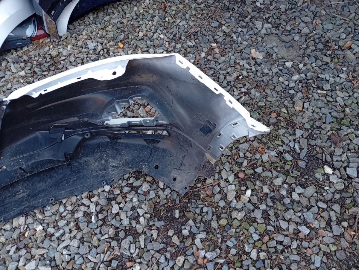 Stoßstange vorne Nissan Qashqai II LIFT image 10
