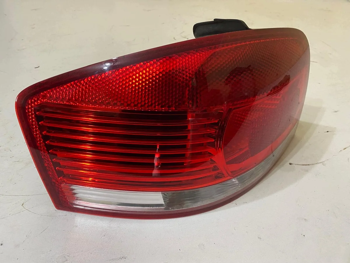 Audi A3 8P 03-08 Linker Achterlicht image 7