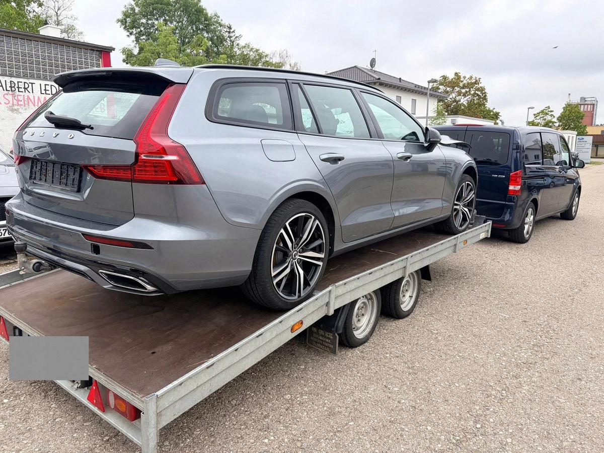 Radar régulateur de vitesse Volvo V60 II 32286570 image 6