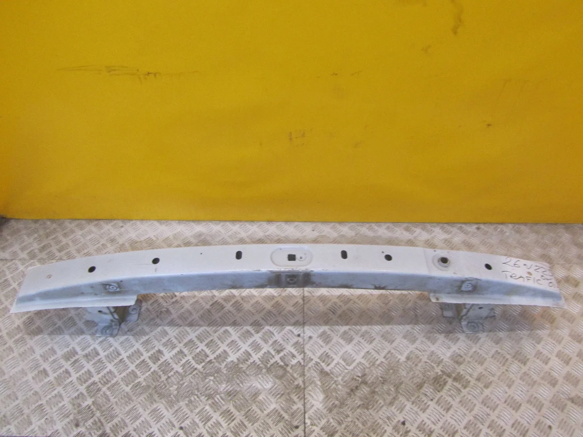 Viga para Renault Trafic 2001-> Usada