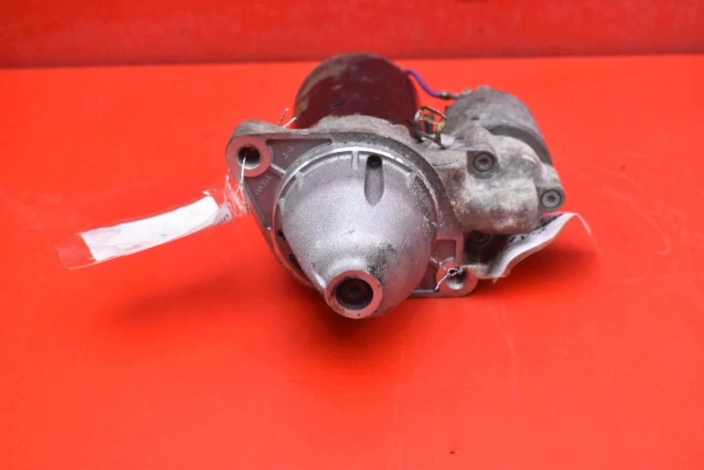 Mersu W204 starttimoottori A0051513901