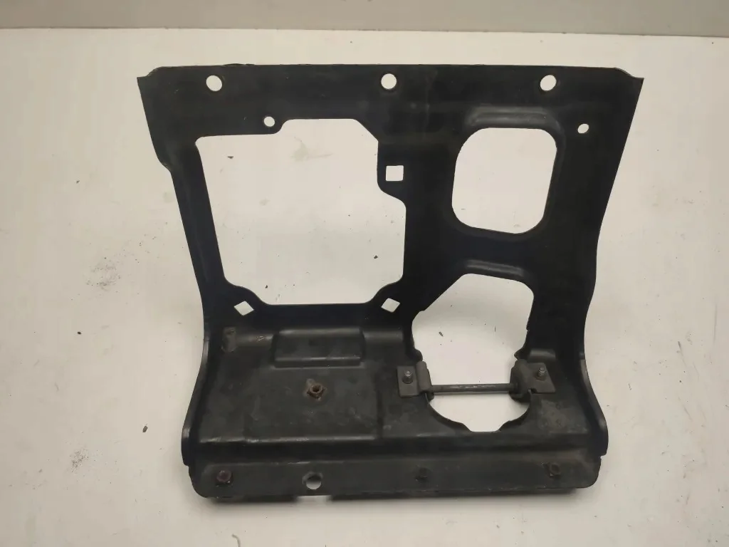 Mittelteil Front MERCEDES CLS (C219) A2196201016