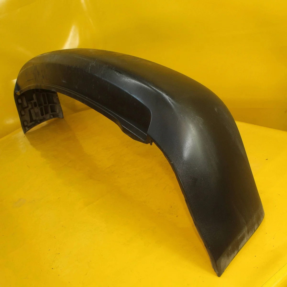 VW Caddy III Stoßstange Hinten 2K0807363F image 6