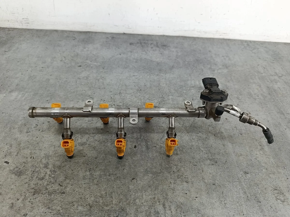 Injecteur essence Opel Signum BOSCH image 3