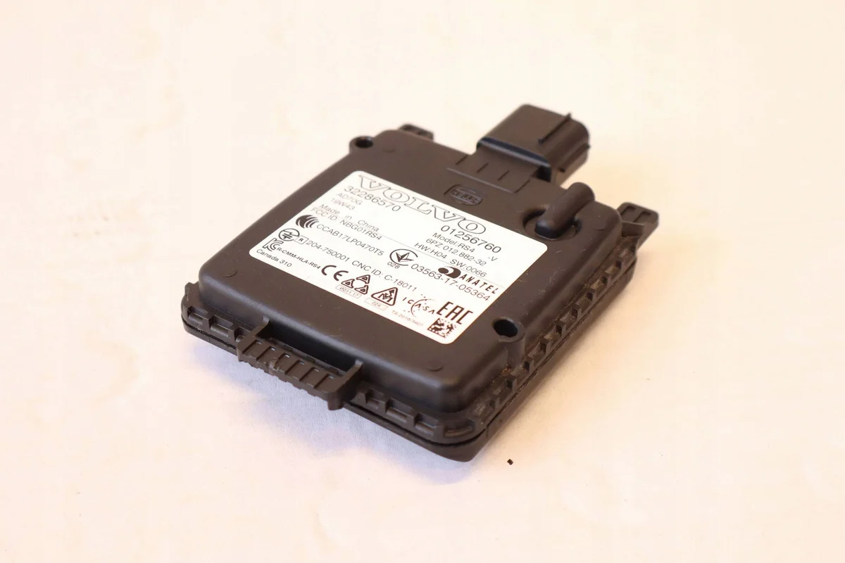 Radar Tempomat Volvo V60 II 2020 OE 32286570 image 4