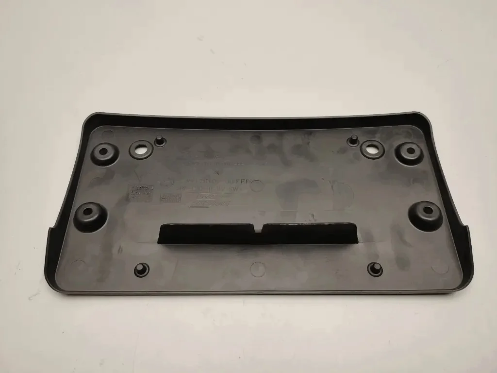 Soporte matrícula Porsche Macan 99170109700 image 3
