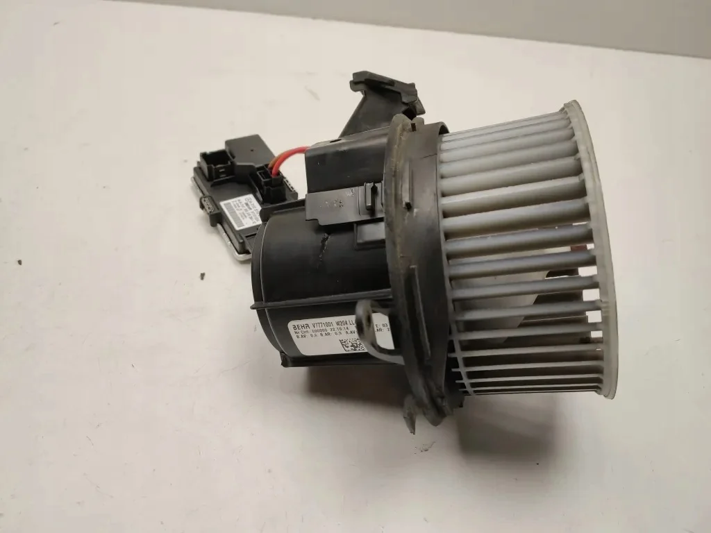 Ventilatore abitacolo Mercedes W212 A2128200708 image 3