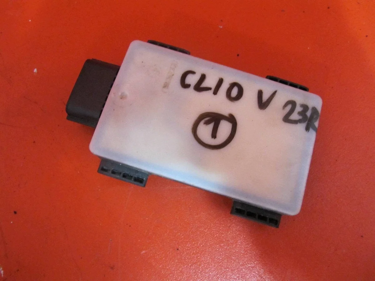 Renault Clio 5 V B7 2019- Radar Totwinkel image 3