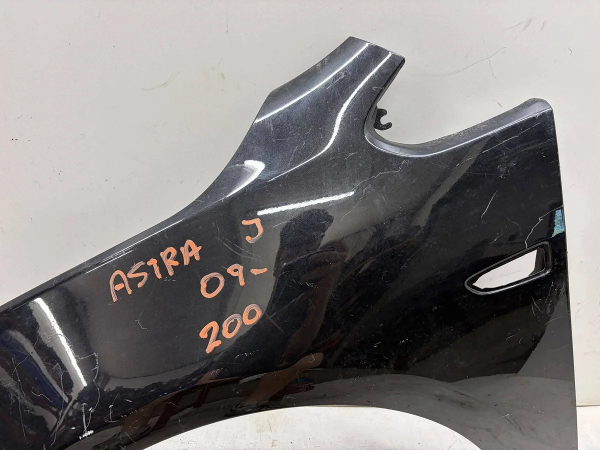 Opel Astra J Kotflügel Links Vorne CYX3134 image 4