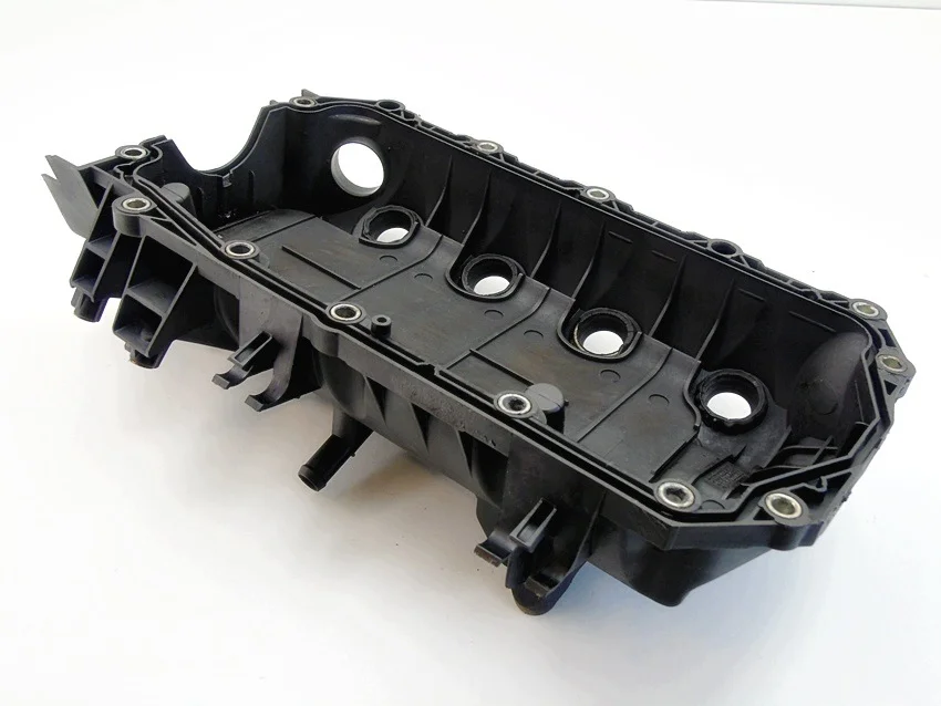 Couvre culasse 1.2 16V Renault Clio 3 image 6