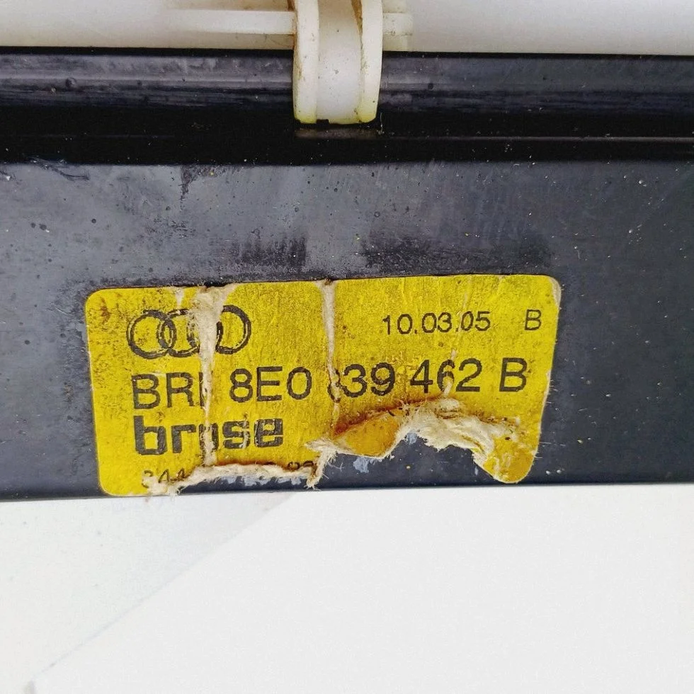 Fensterheber manuell rechts hinten Audi A4 B7 Kombi DRC128326 image 3