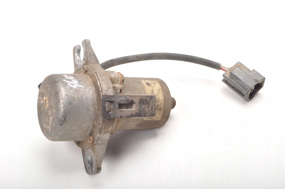 Volvo Vacuum Pump S60 V70 S80 2.0T 30645454 Used