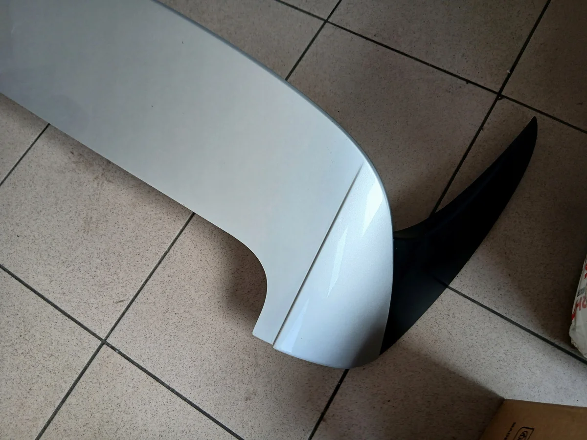 Spoiler für KIA CEED III 2018-24 HB image 3