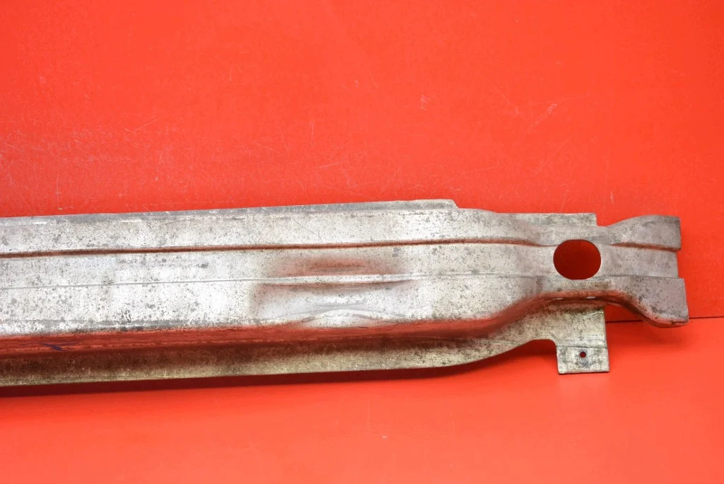 Traversa paraurti Audi A6 C6 2004-2008 usata image 4