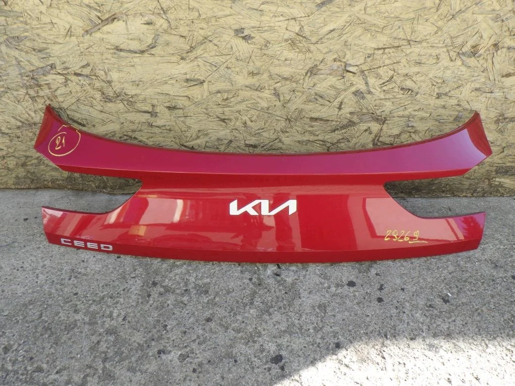 Blende Heckklappe Kia Ceed III Kombi gebraucht