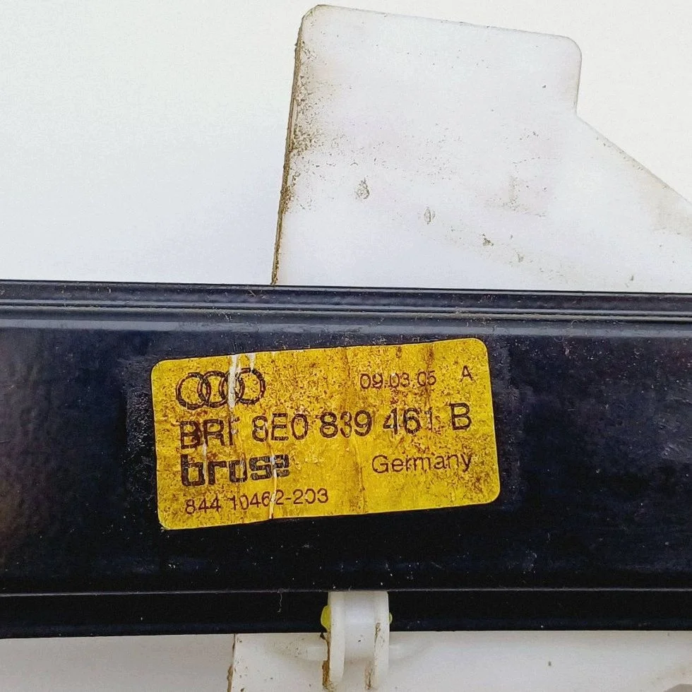 Audi A4 B7 Kombi Fensterheber manuell DRC128332 thumbnail 5