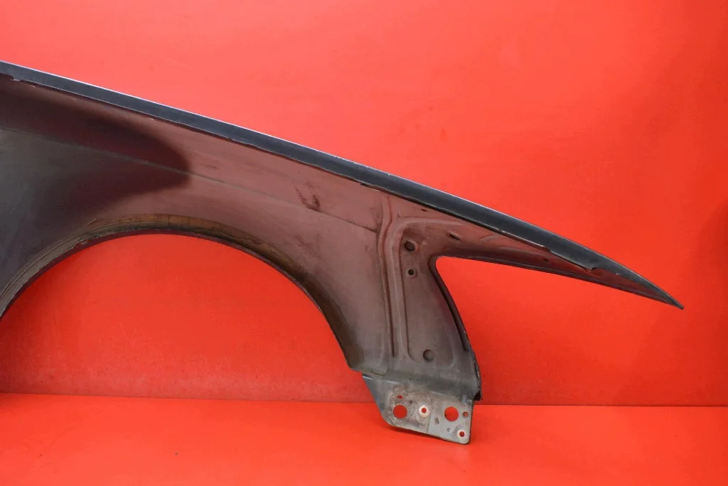 Voorste linker spatbord Audi A6 C6 image 8