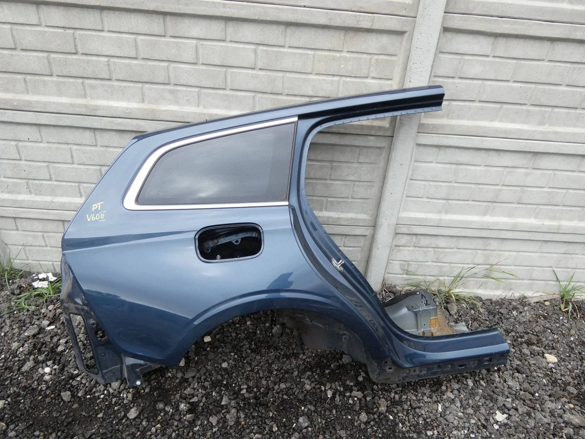 VOLVO V60 II 18- Quartier aile droite arrière