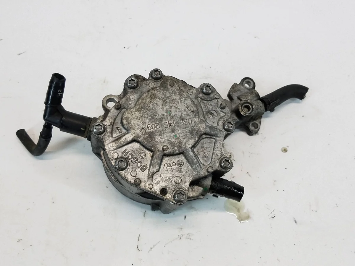 Pompe à vide SEAT Ibiza IV 6J 1.4 TDI