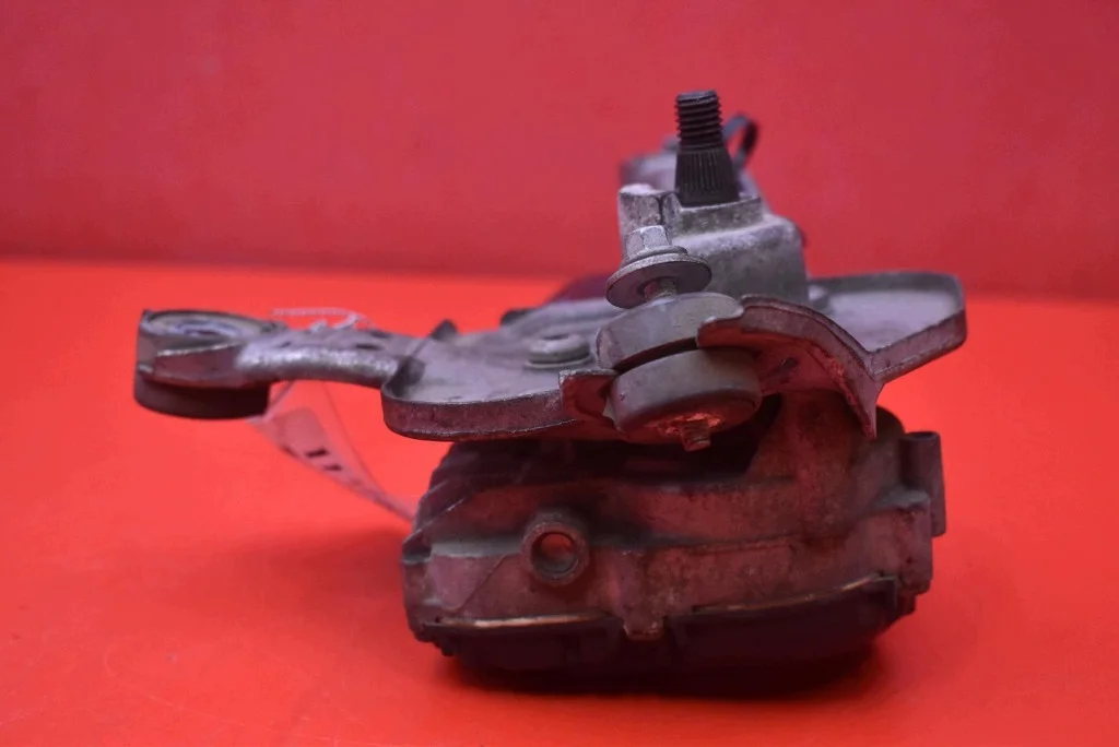 Wischer-Motor vorne links Ford Mondeo MK5 image 7