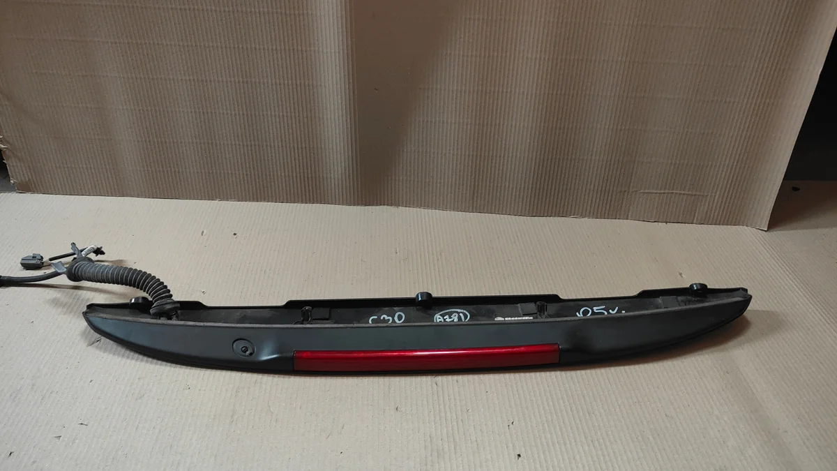 Volvo C30 Tredje Bromsljus Begagnad