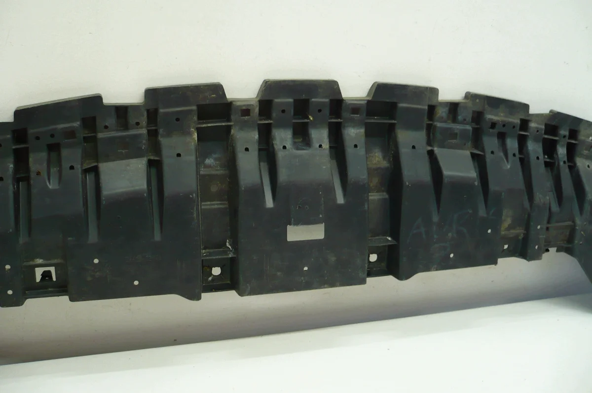 Toyota Auris II Unterfahrschutz vorne 52618-02040 image 3
