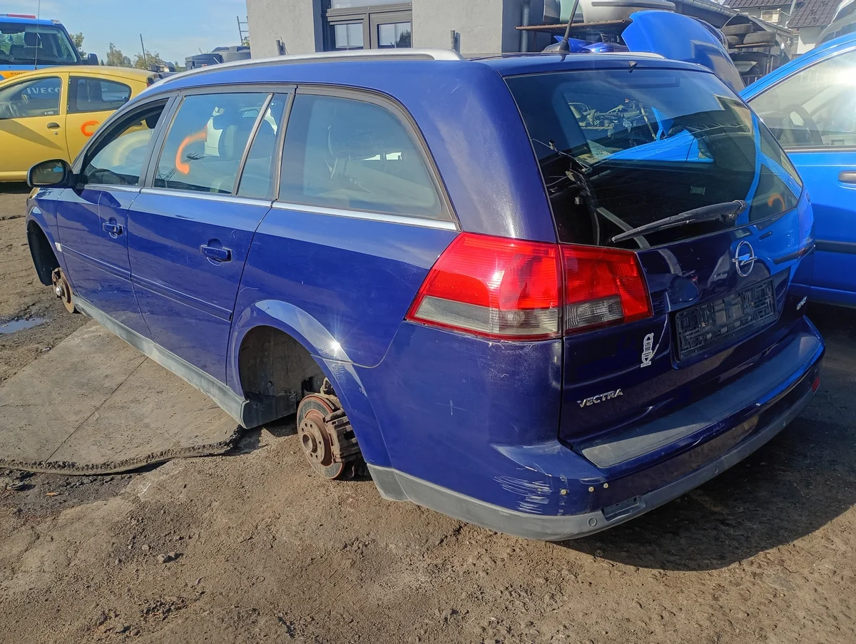 Opel Vectra C FL Seitenfenster links hinten image 4