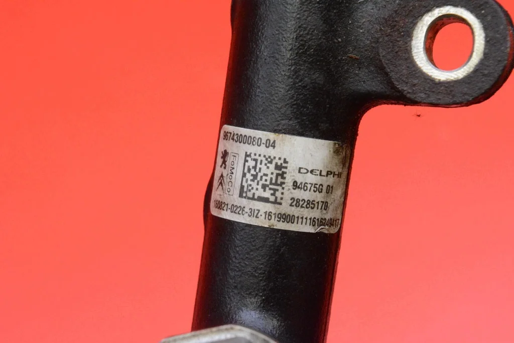 Einspritzleiste Ford Mondeo MK5 2.0 TDCI 9674300080 image 6