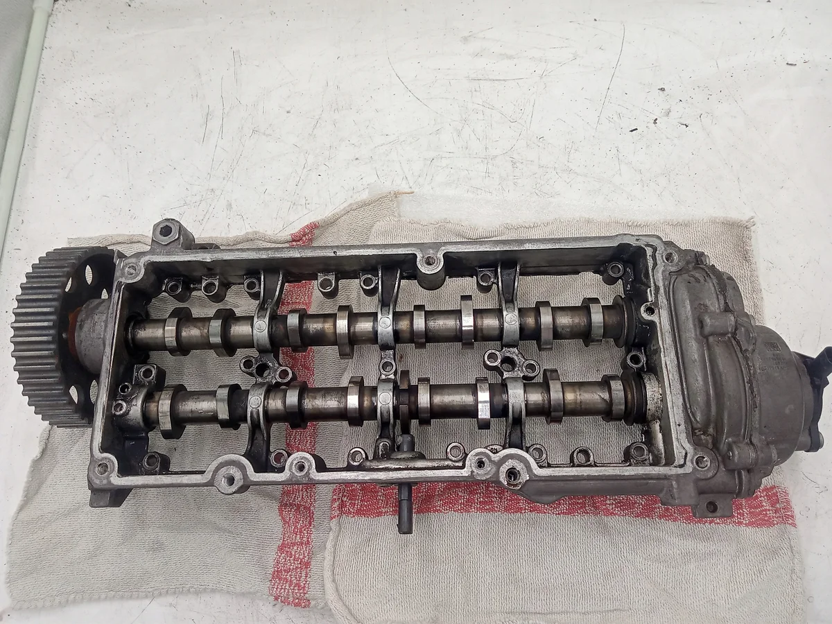 Árbol de levas VW 2.0 TDI 04L103308F