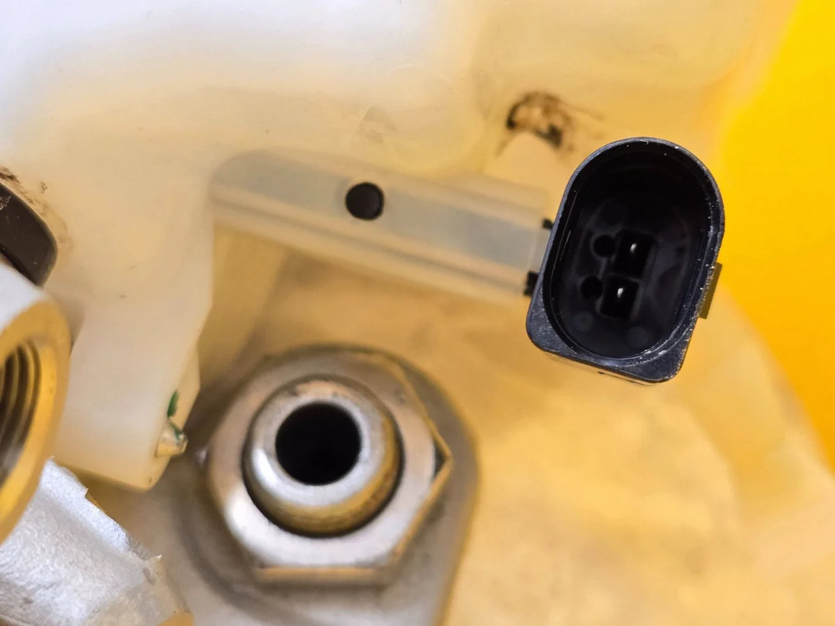 Porsche Macan 95B SERVO POMPA HAMULCOWA 95B612103L image 5
