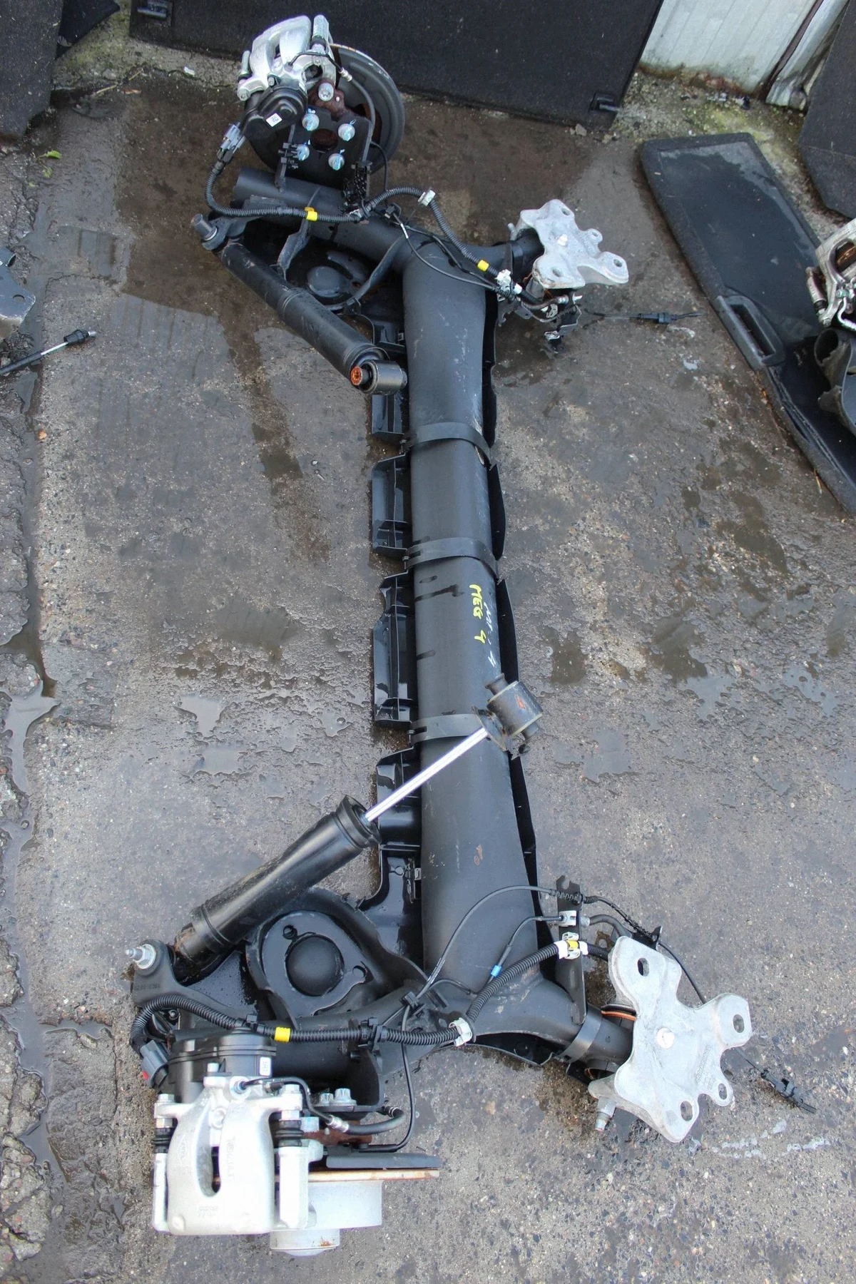 Eixo Traseiro Renault Megane IV 4 TTI18847