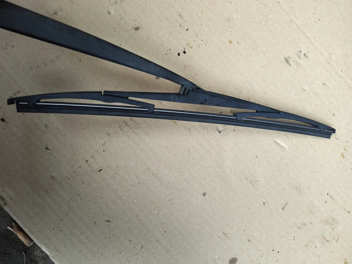 Braço Limpa Para-brisa Traseiro Mazda 6 GH Kombi image 3