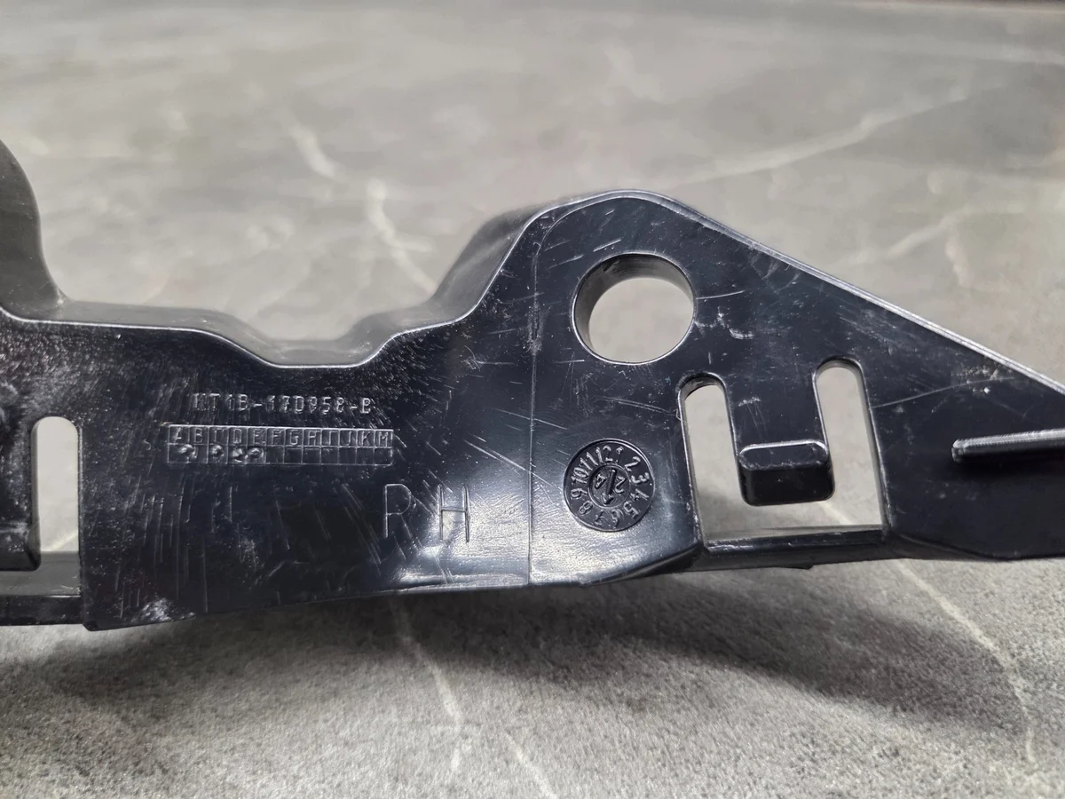 Ford Transit Connect II MK2 bumper slider image 5