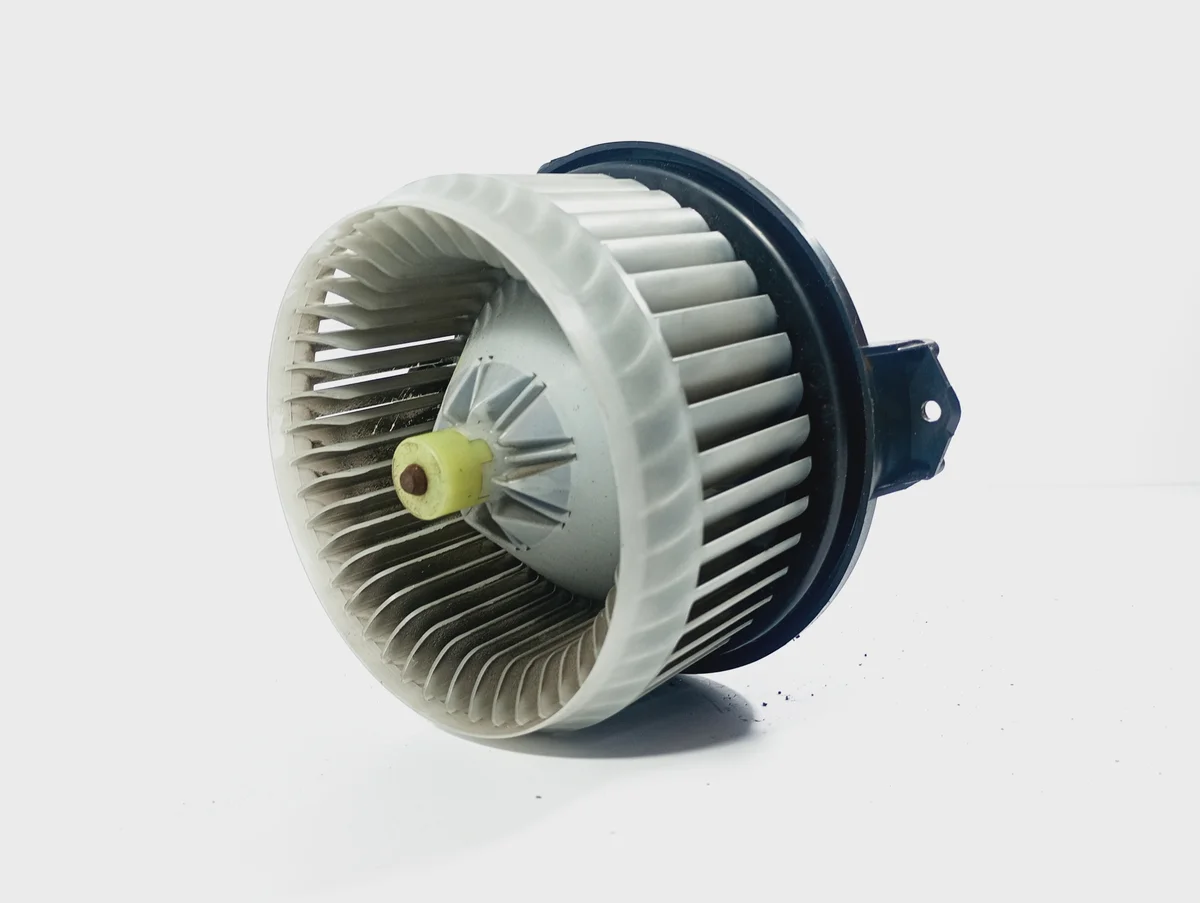 Gebläse Suzuki Swift III 05-10 OE AV2727000311 image 3