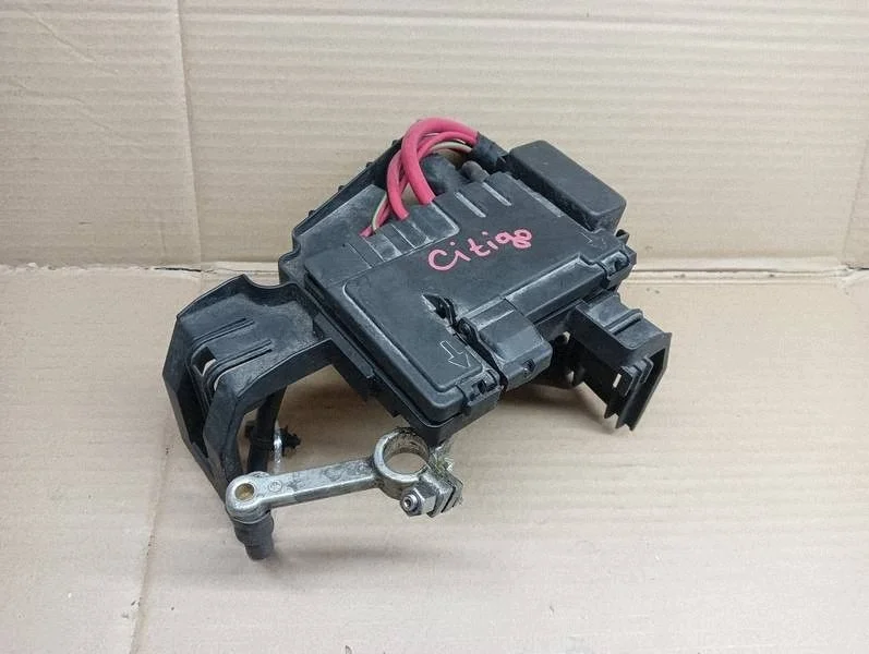 Fuse Box VW UP MII CITIGO 6R0937621