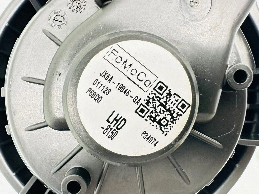 Stellmotor Heizung Ford Kuga II (DM2) 2.0L image 3