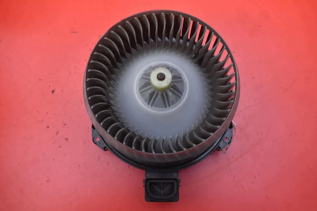 Ventilador Ford Mondeo MK5 14-20 DG9H-19846-AA