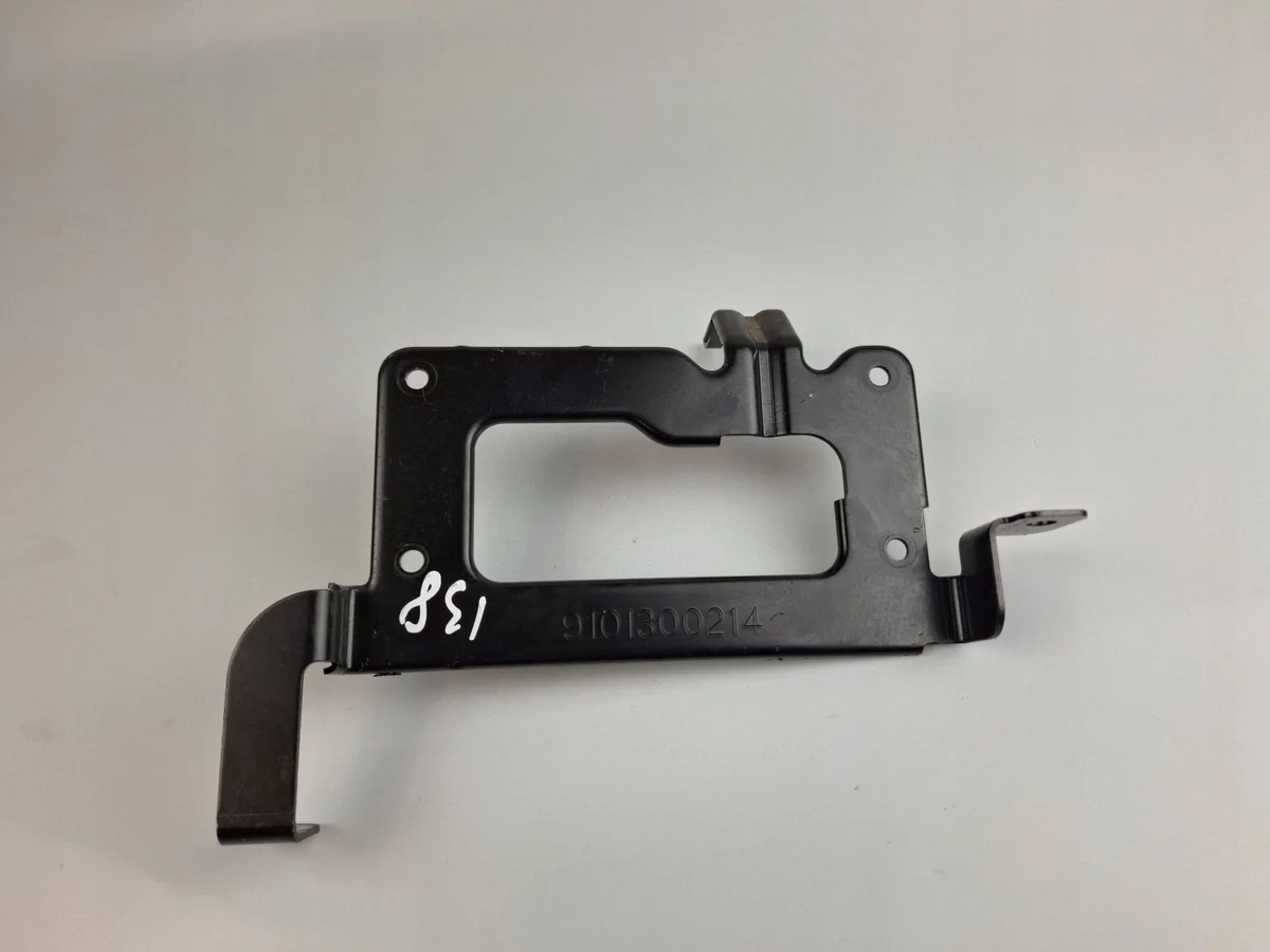 Batterifäste KIA Sportage 9101300214