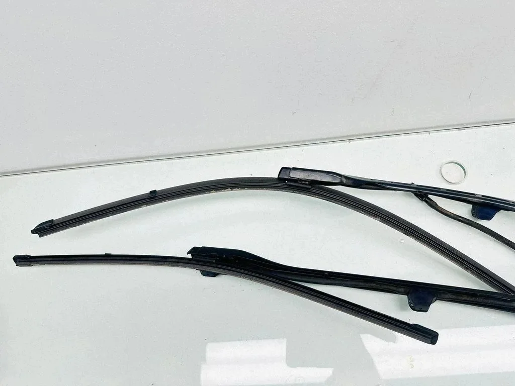 Braço Limpa Para-brisa Volvo V90 II 45543 Usado image 3
