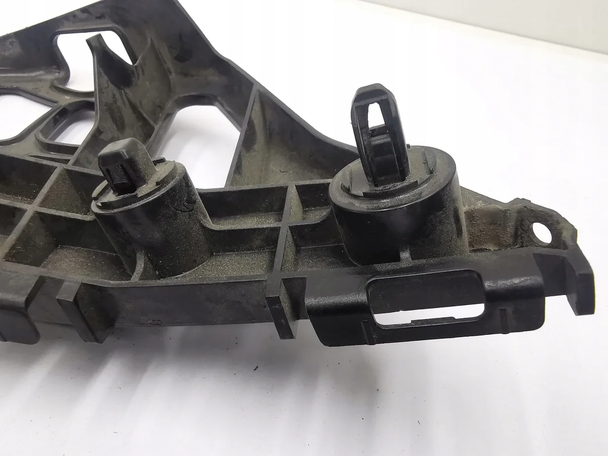 Support pare-chocs Toyota Auris II E18 Gauche image 6
