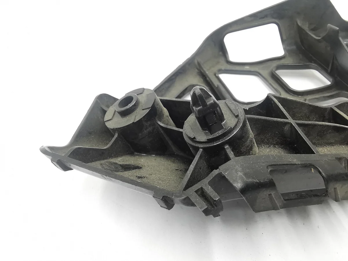 Support pare-chocs Toyota Auris II E18 Gauche image 8