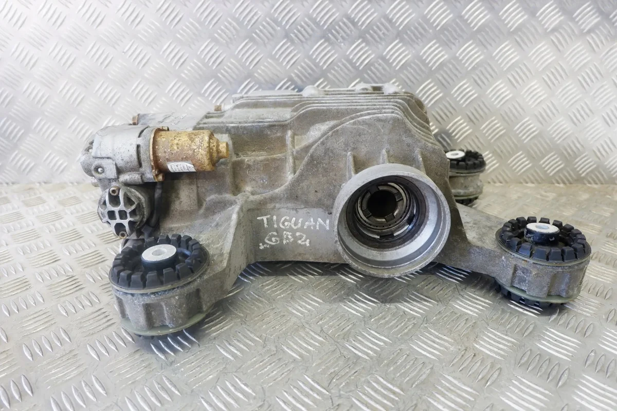 Takavaihteisto VW Tiguan 5N_ 0AY907554B image 3