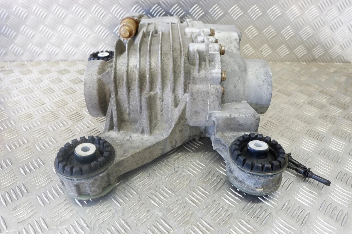 Takavaihteisto VW Tiguan 5N_ 0AY907554B image 6