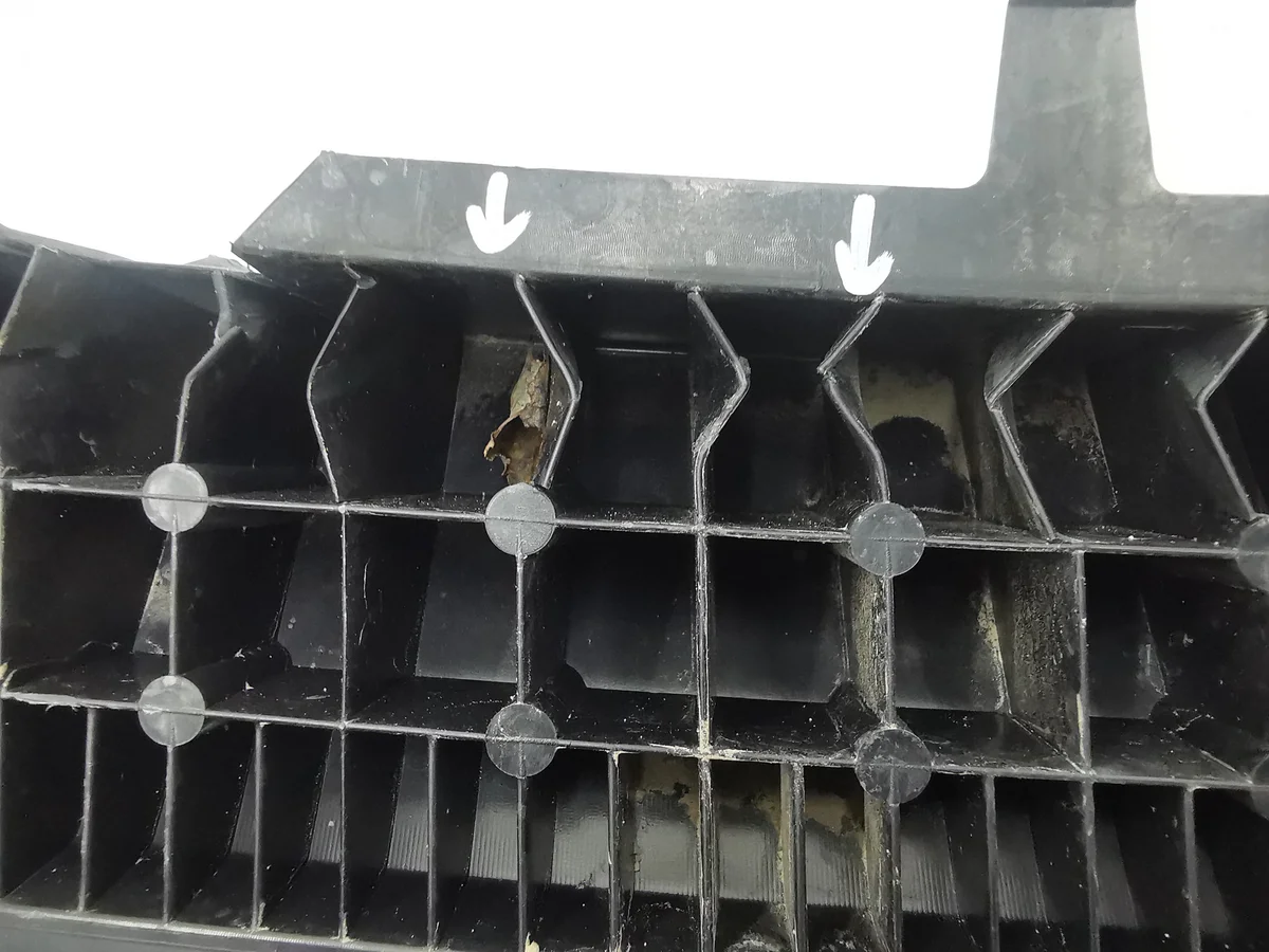 Absorber voorbumper Toyota Corolla E21 Sedan image 9