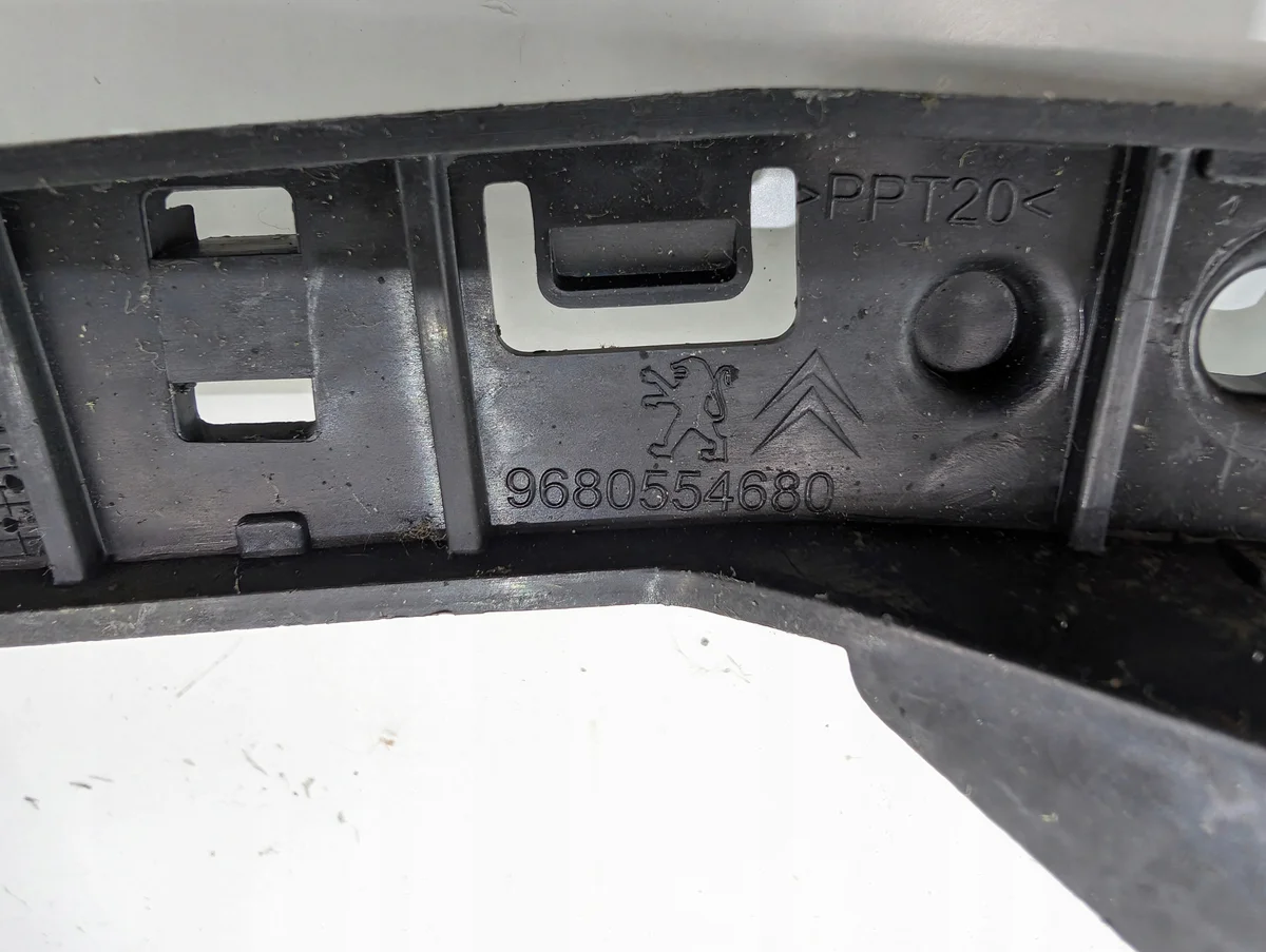 Puskurin kiinnike oikea taka - Berlingo Partner II image 3