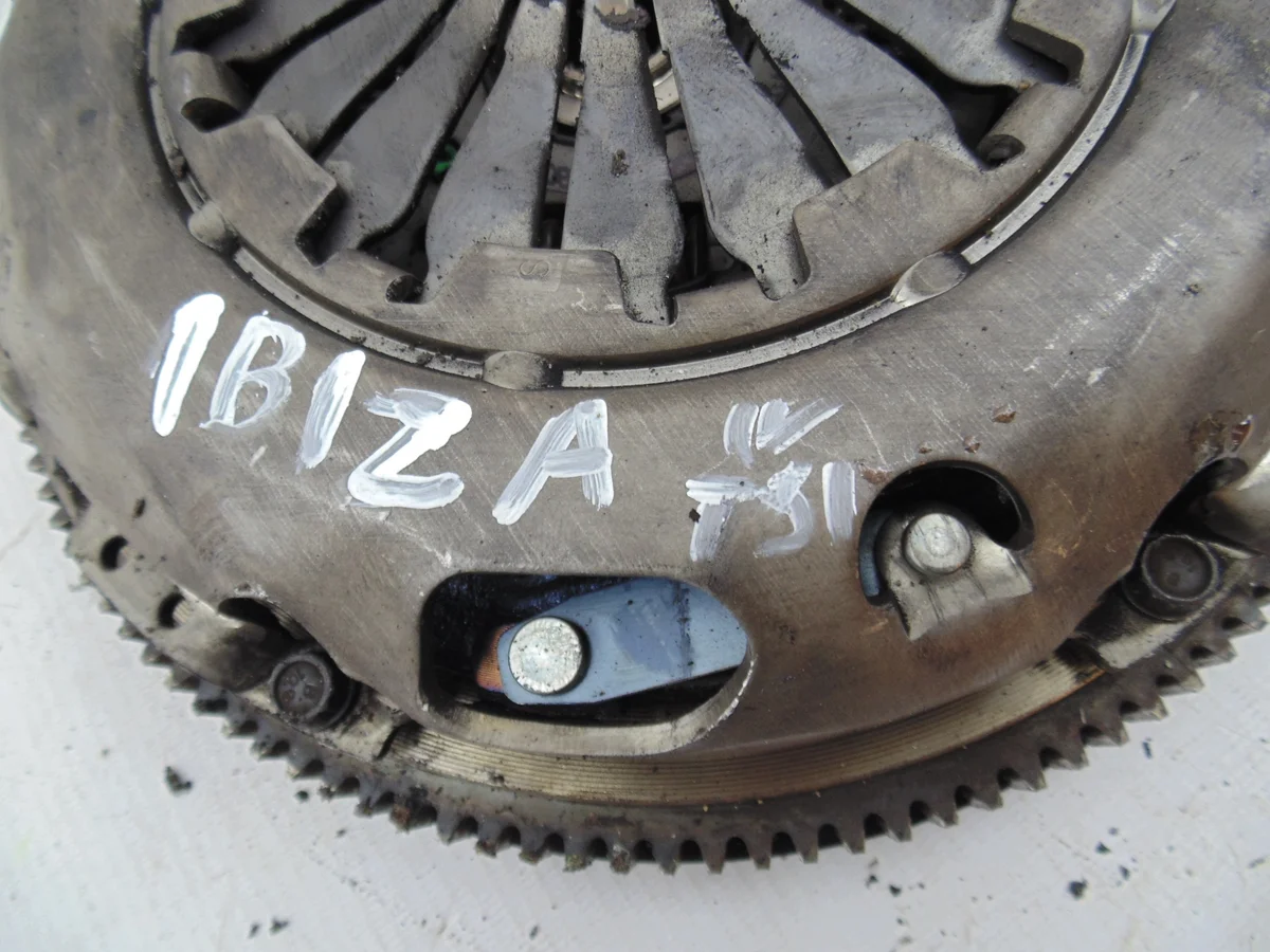 Kupplung VW Seat Ibiza IV 1.2 FSI 030105271D thumbnail 6